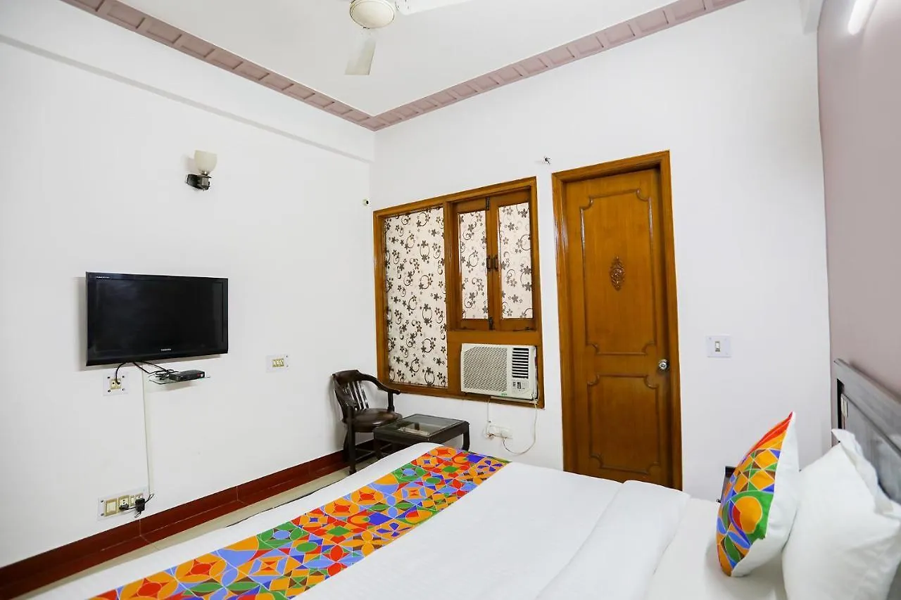 *** מלון גורגאון Fabhotel Traika Inn הודו